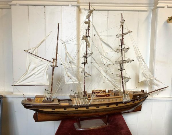 Old Fashioned Sailing Ship, Model